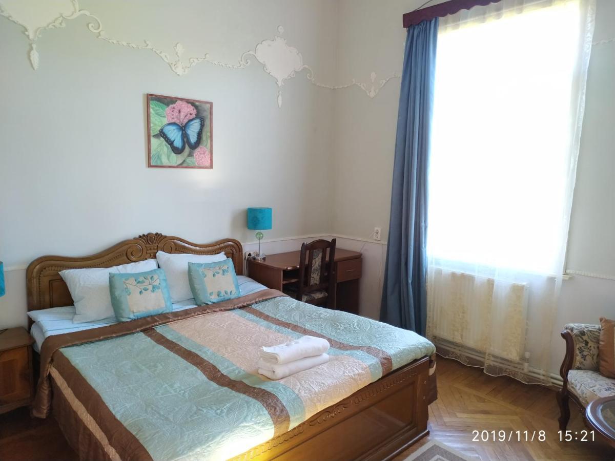 Country House Uliana Цхалтубо Экстерьер фото